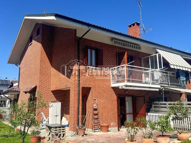 Villetta a schiera in vendita di 250 m² in Via Giuseppe Bonino, 80