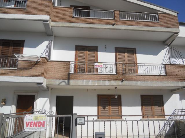 Villetta a schiera in vendita di 250 m² in Via Don Orlando di Orio, 54