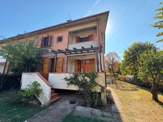 Villetta a schiera in vendita di 250 m² in Via del Pretorio, 38