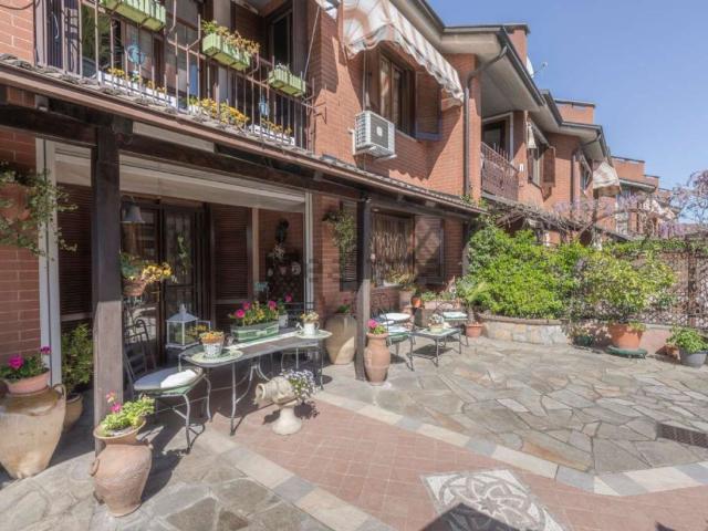 Villetta a schiera in vendita di 250 m² in Via Martinetto