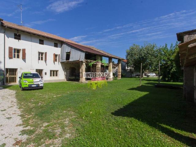 Villetta a schiera in vendita di 250 m² in Via Melar, 5