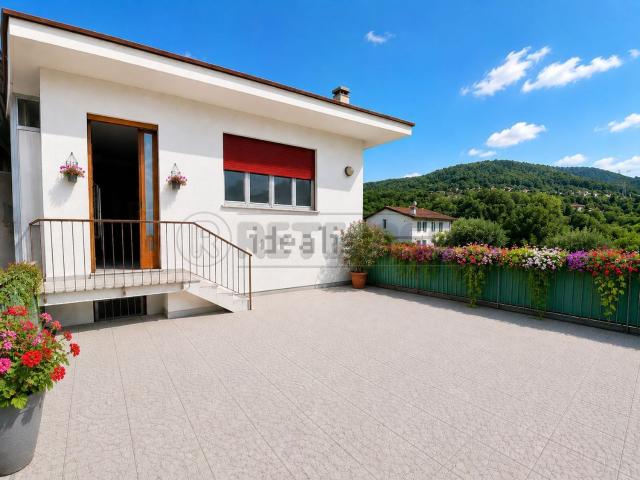 Villetta a schiera in vendita di 250 m² in Via S. Giovanni, 48