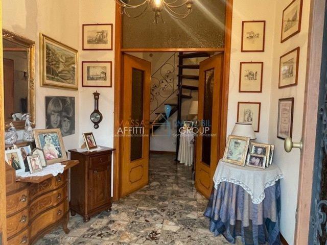 Villetta a schiera in vendita di 250 m² in Via San Vitale, 58