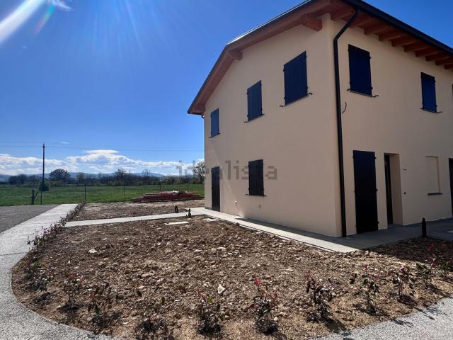 Villetta a schiera in vendita di 250 m² in Via Stradella
