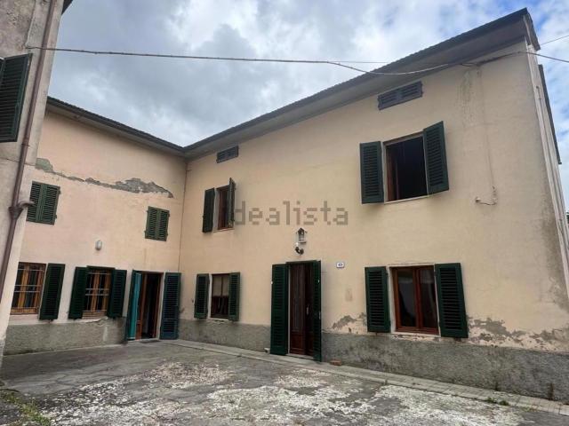 Villetta a schiera in vendita di 250 m² in Via Podesteria