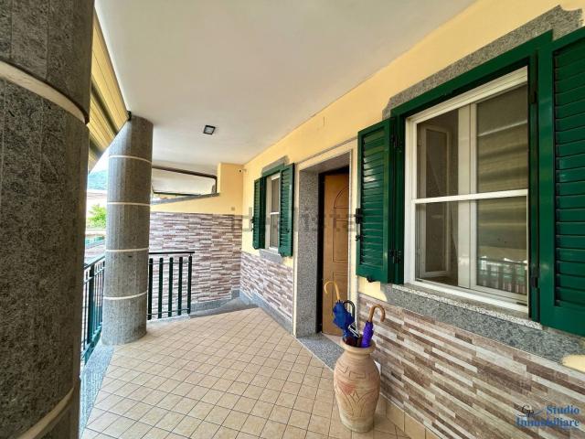 Villetta a schiera in vendita di 250 m² in Via Ucraina