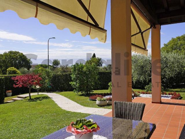 Villetta a schiera in vendita di 250 m² in Via Vallette, 1