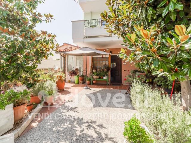 Villetta a schiera in vendita di 250 m² in Contrada Pretaro