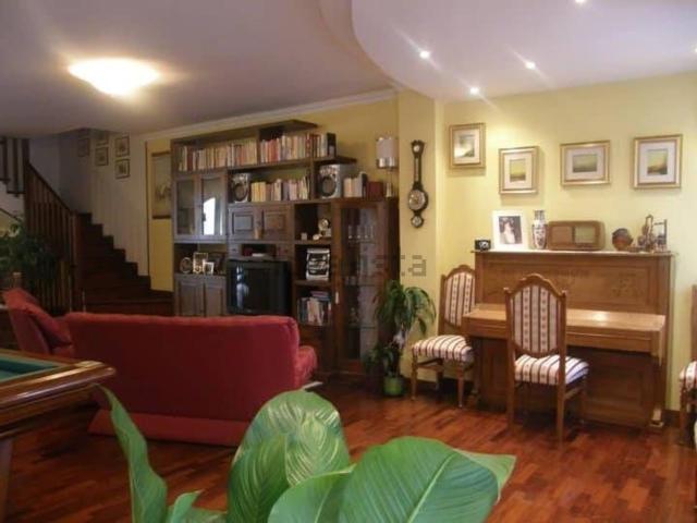 Villetta a schiera in vendita di 250 m² in Frazione Valli di Lisciano