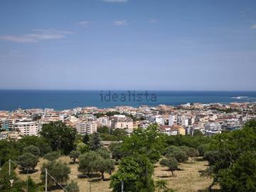 Villetta a schiera in vendita di 280 m² in Strada Zanni
