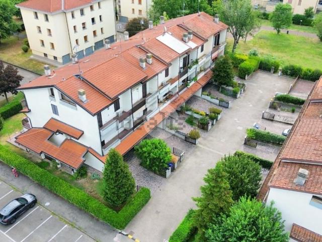 Villetta a schiera in vendita di 252 m² in Via Antonio Vivaldi, 26