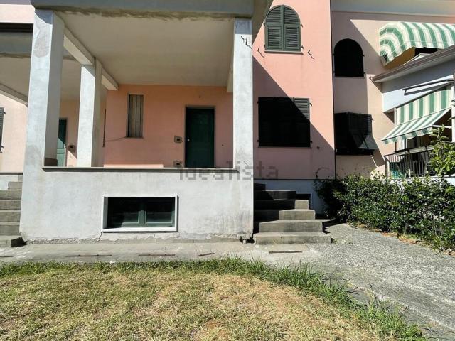 Villetta a schiera in vendita di 253 m²