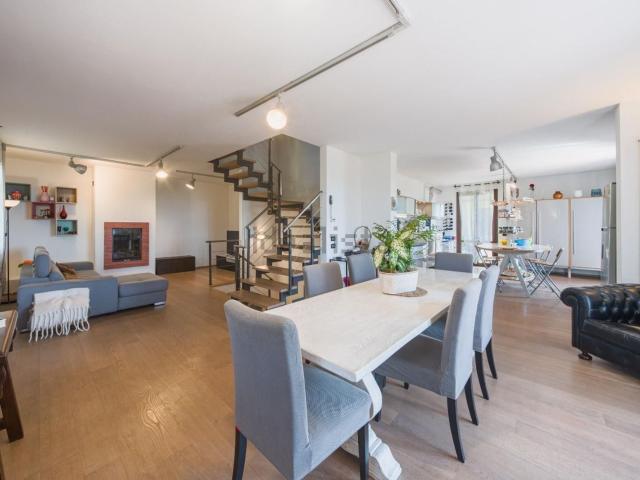 Villetta a schiera in vendita di 256 m²