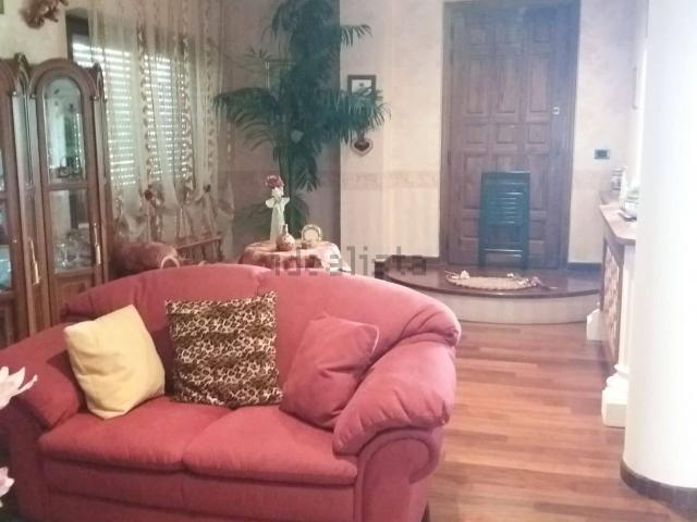 Villetta a schiera in vendita di 260 m² in Via D. Ghirlandaio