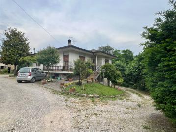 Villetta a schiera in vendita di 260 m² in Via Monte Venda, 516