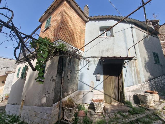 Villetta a schiera in vendita di 260 m² in Via Umberto I
