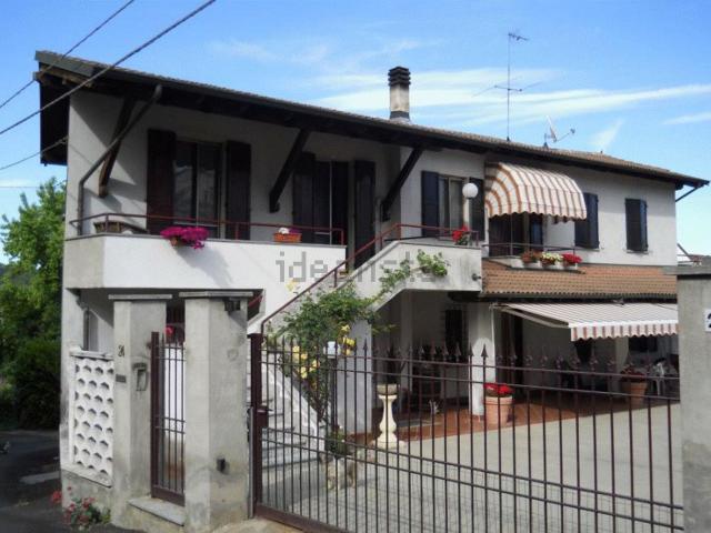 Villetta a schiera in vendita di 263 m² in Vicolo Graglia, 24
