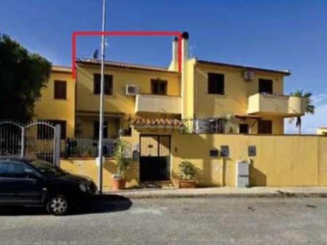 Villetta a schiera in vendita di 268 m² in Contrada Morloquio, 35