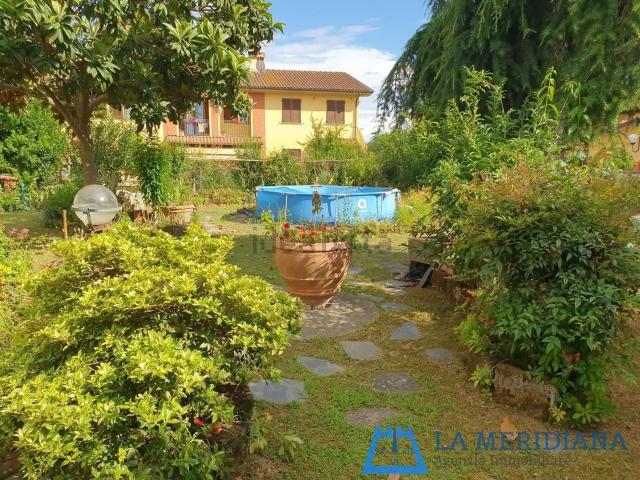 Villetta a schiera in vendita di 270 m²