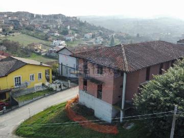 Villetta a schiera in vendita di 275 m² in Via IV Novembre, 23