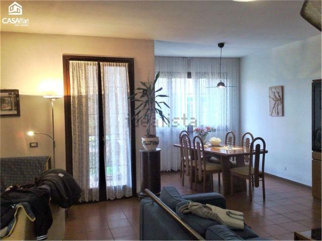 Villetta a schiera in vendita di 275 m² in Viale Euclide