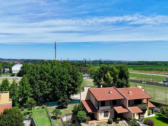 Villetta a schiera in vendita di 278 m² in Via Giuseppe Bevilacqua, 7