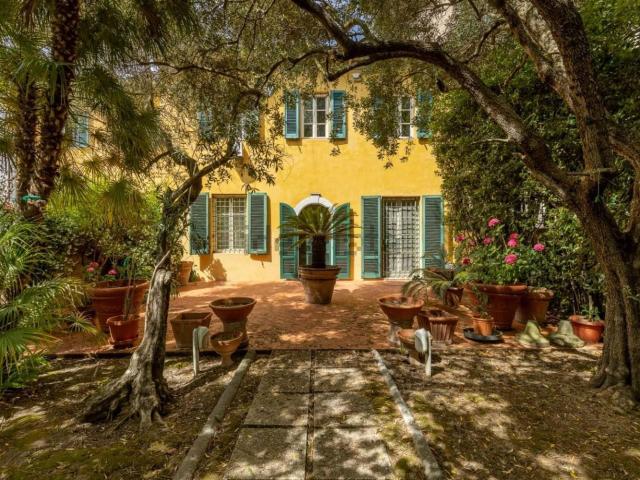 Villetta a schiera in vendita di 279 m² in Via Cisanello, 113