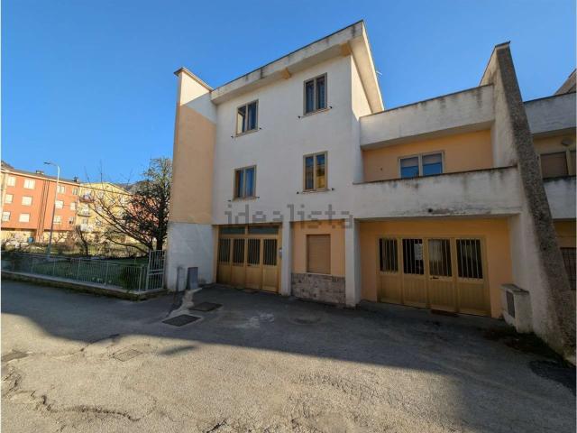 Villetta a schiera in vendita di 280 m²
