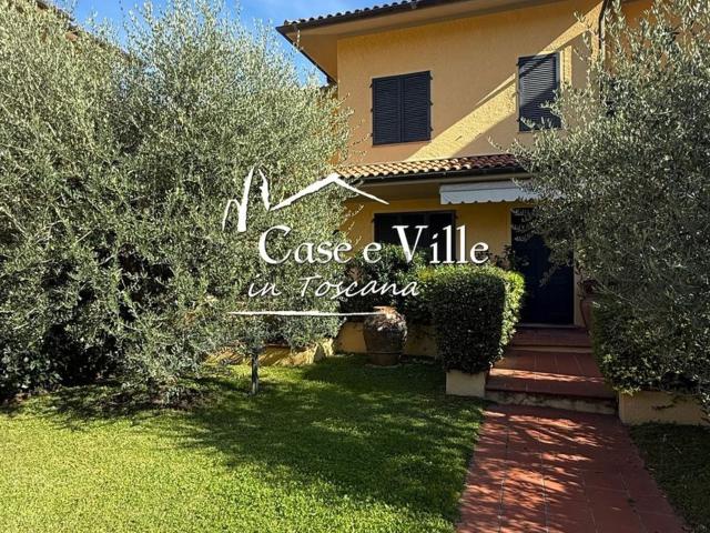 Villetta a schiera in vendita di 280 m² in Via Bologna, 491
