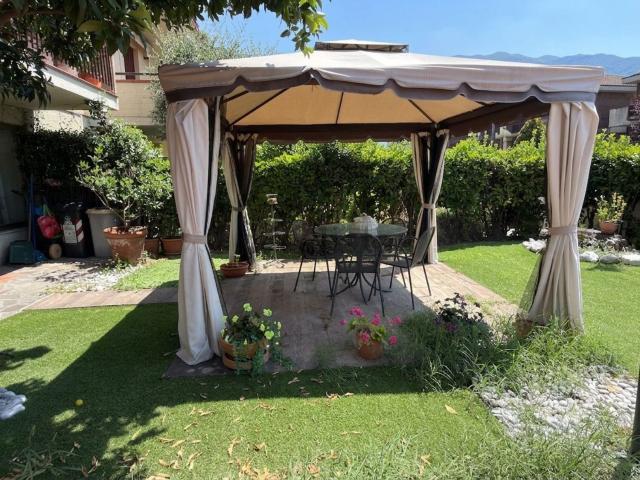 Villetta a schiera in vendita di 280 m² in Via di Galceti