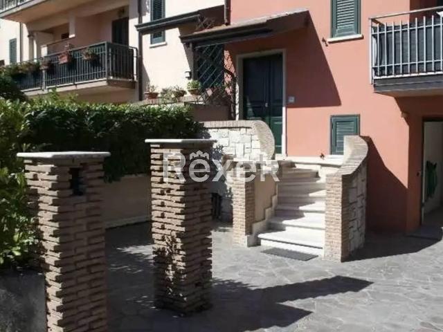 Villetta a schiera in vendita di 280 m² in Via Eliodoro Capobianco