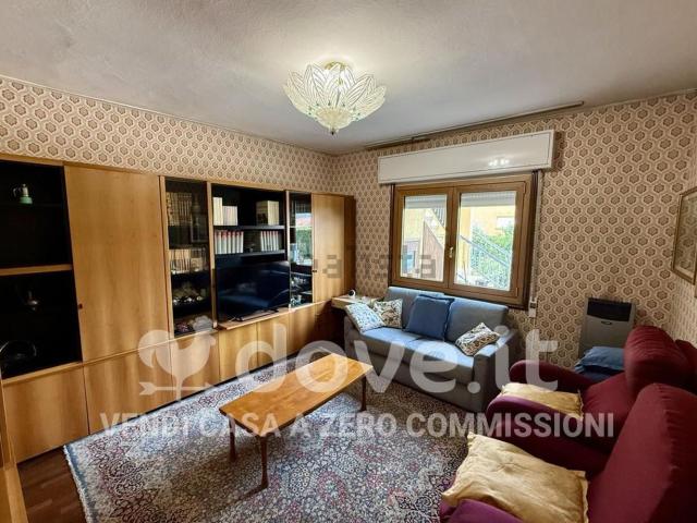 Villetta a schiera in vendita di 280 m² in Via Paderno, 24