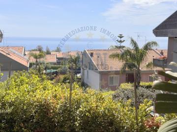 Villetta a schiera in vendita di 280 m² in Via Ticino