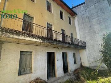 Villetta a schiera in vendita di 280 m² in Piazza della Libertà, 1