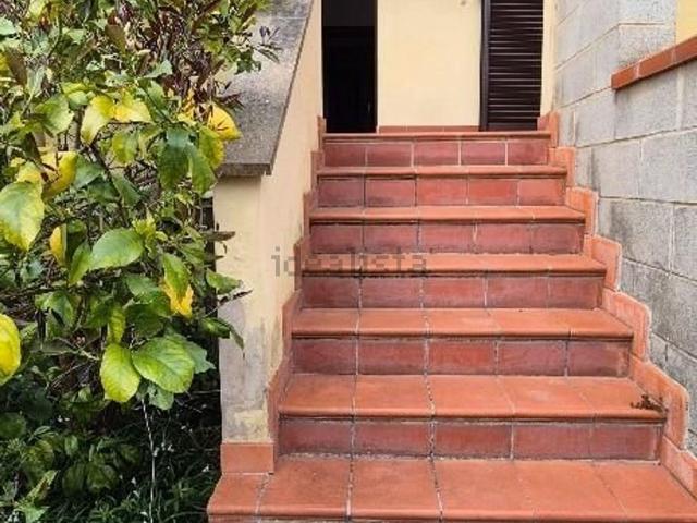 Villetta a schiera in vendita di 280 m² in Piazza fratelli Cairoli