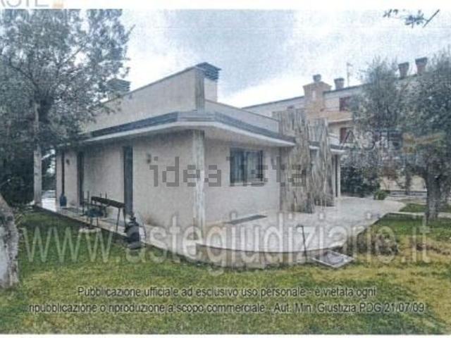 Villetta a schiera in vendita di 281 m² in Via Pignotto, 3