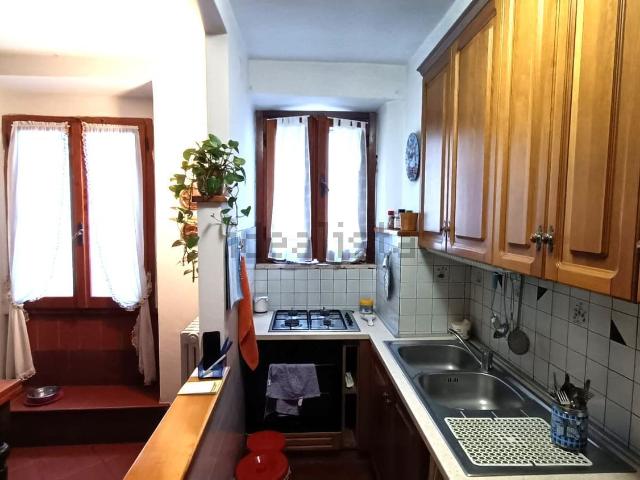 Villetta a schiera in vendita di 285 m² in Via delle Rose