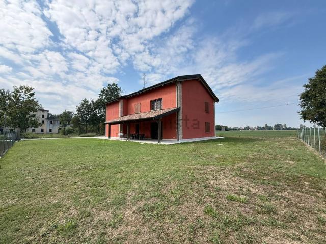 Villetta a schiera in vendita di 290 m² in Via Gaidello