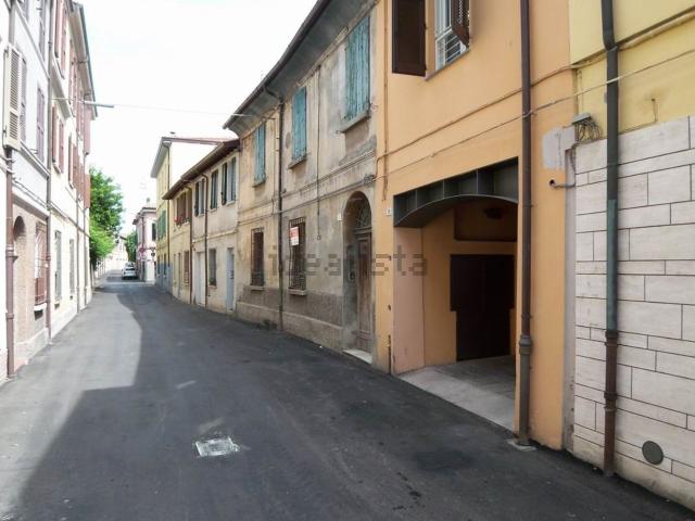 Villetta a schiera in vendita di 290 m² in Via Fossato Vecchio, Forlì, FC, 27