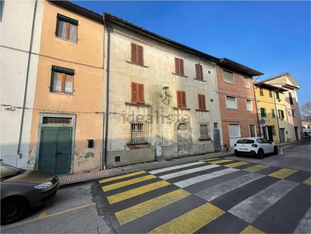 Villetta a schiera in vendita di 291 m² in Via Cavour
