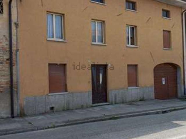 Villetta a schiera in vendita di 294 m² in Via Gorizia