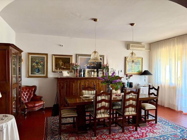 Villetta a schiera in vendita di 300 m²