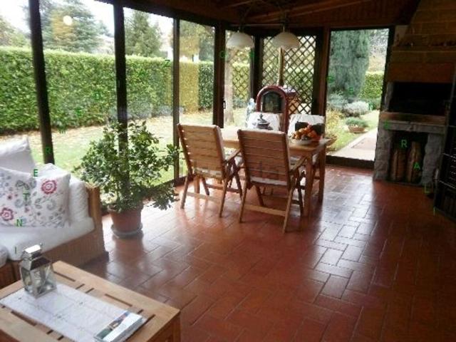 Villetta a schiera in vendita di 300 m²