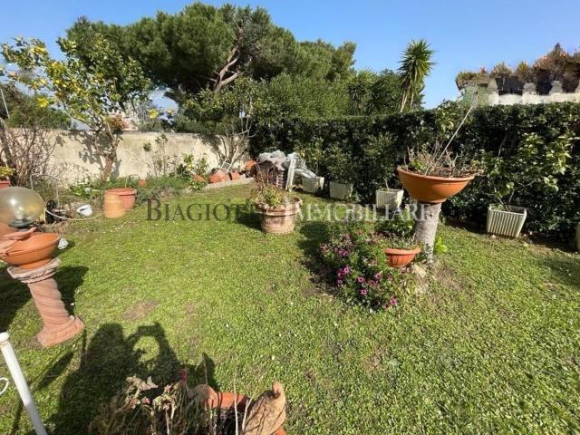Villetta a schiera in vendita di 300 m²
