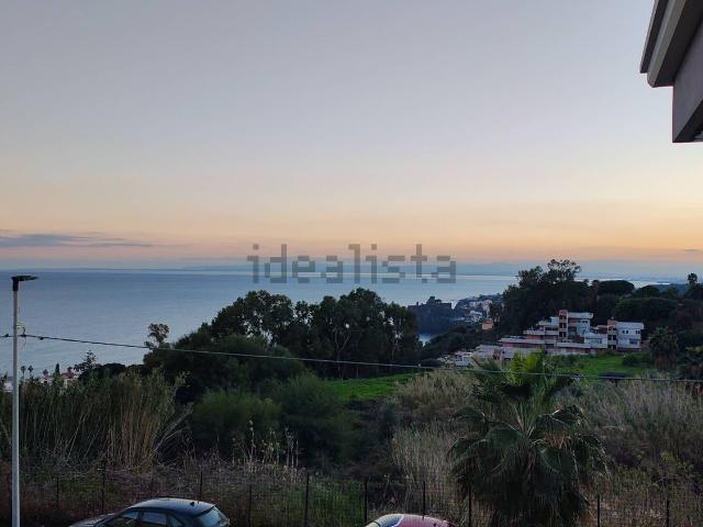 Villetta a schiera in vendita di 300 m² in Via Concetto Marletta, 37
