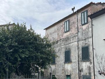 Villetta a schiera in vendita di 300 m² in Via San Piero, 35