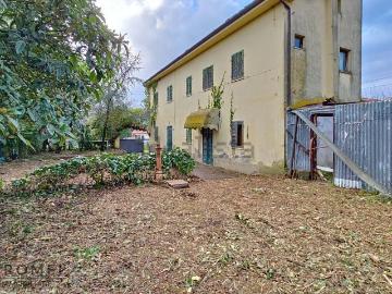 Villetta a schiera in vendita di 300 m² in Via Poggio Baldino Seconda