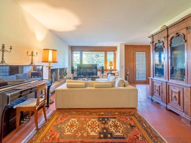 Villetta a schiera in vendita di 300 m² in Via Vecchia Trevigiana