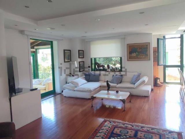 Villetta a schiera in vendita di 300 m² in Viale A. de Paulis Fedele