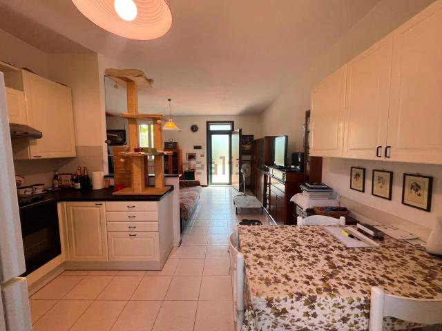 Villetta a schiera in vendita di 305 m² in Via Coreallo
